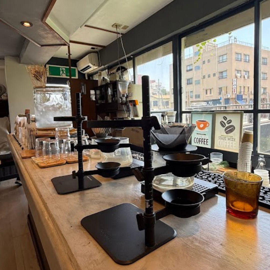 自家焙煎珈琲 珈ノ鳥 店内
